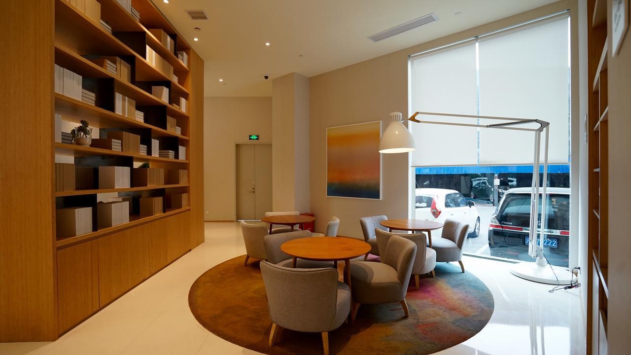 Ji Hotel Shanghai Bund East Nanjing Road Pedestrian Street מראה חיצוני תמונה